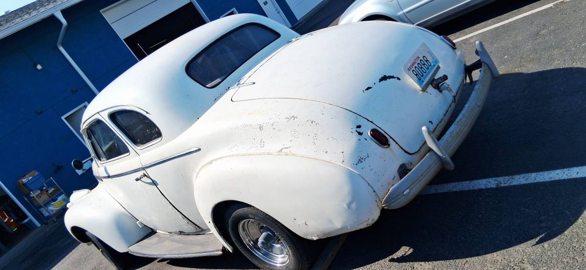 Chevy-delux-coupe-1940-4