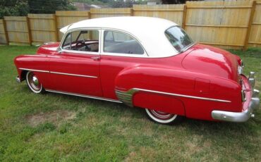 Chevy-deluxe-1952-red-5
