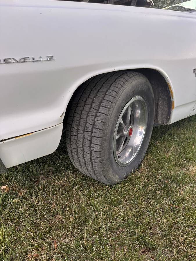 Chevy-el-camino-1964-white-11