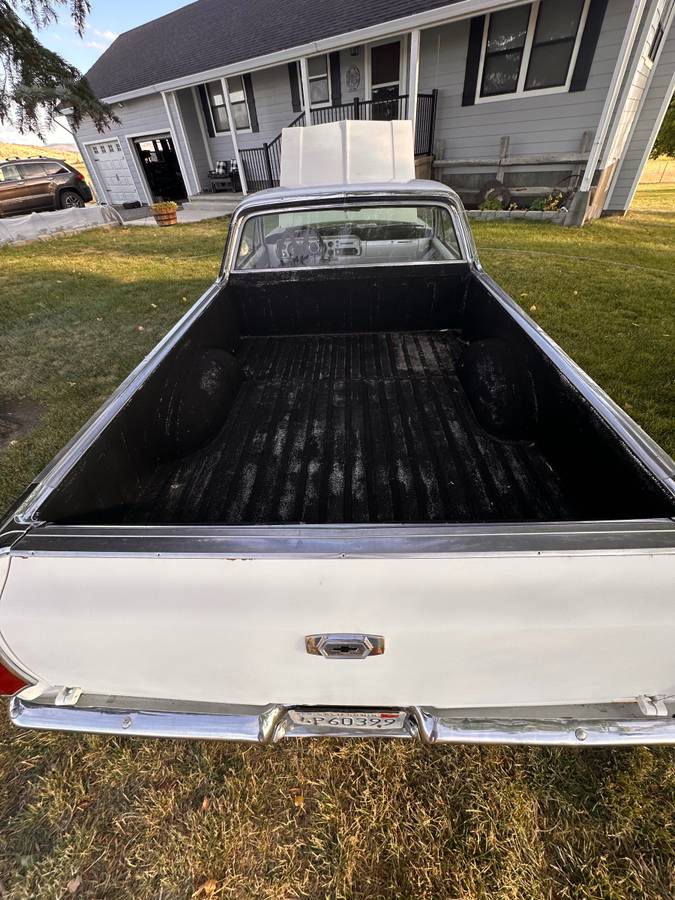 Chevy-el-camino-1964-white-3