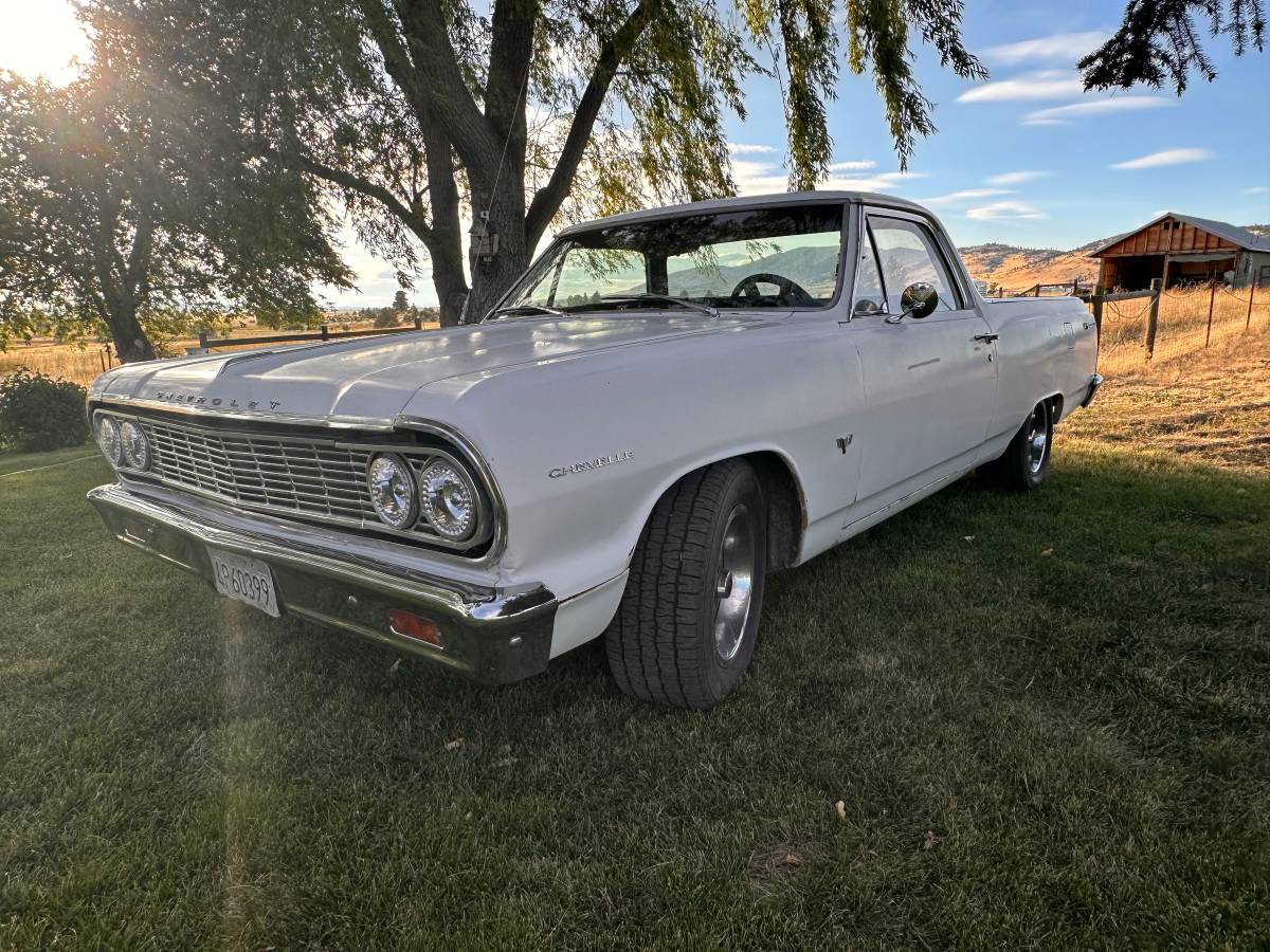Chevy-el-camino-1964-white-5