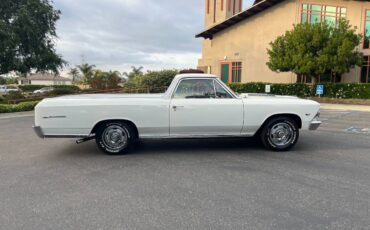 Chevy-el-camino-1966-23