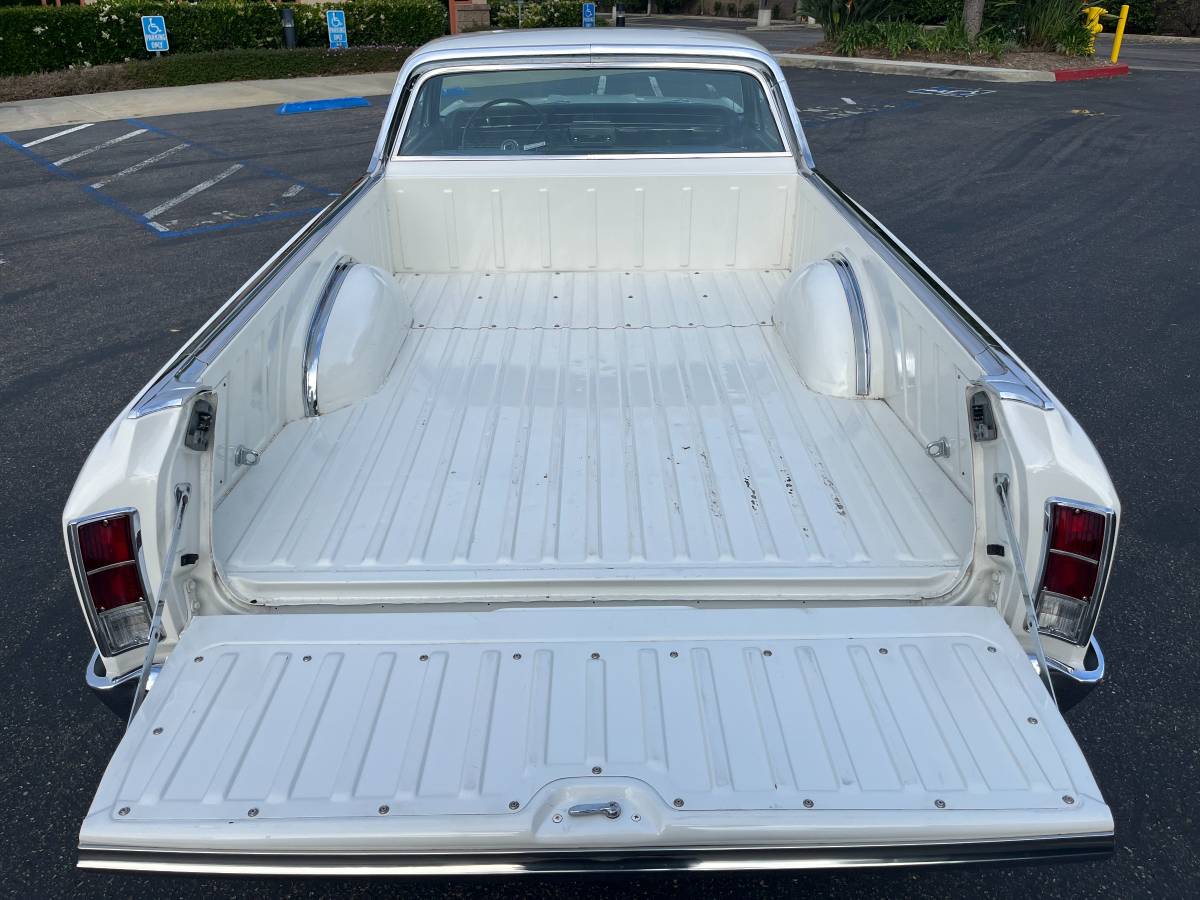 Chevy-el-camino-1966-27
