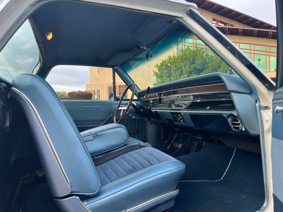 Chevy-el-camino-1966-31