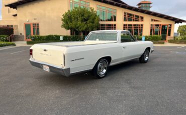 Chevy-el-camino-1966-8