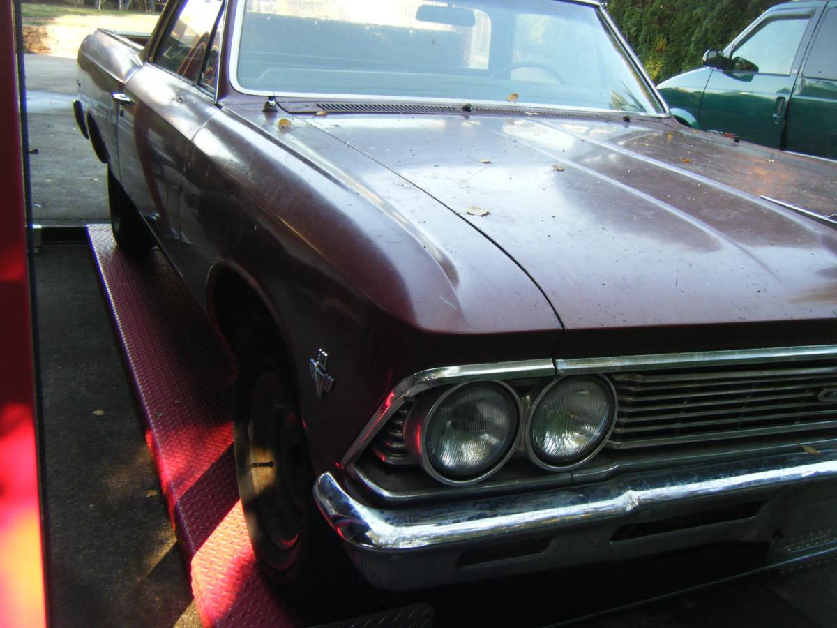 Chevy-el-camino-1966-grey