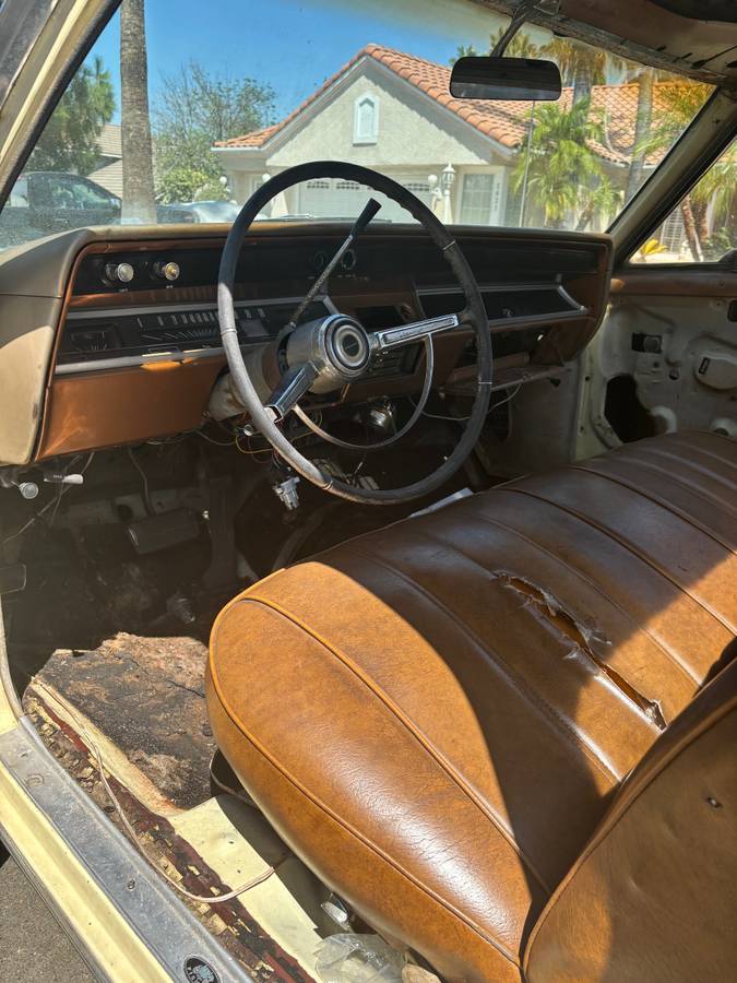 Chevy-el-camino-1966-yellow-5