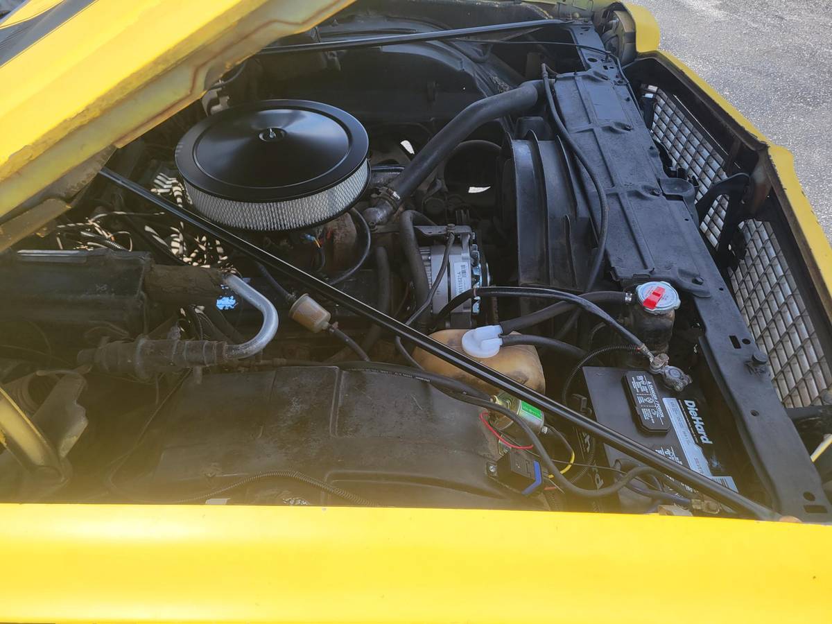 Chevy-el-camino-1973-yellow-11
