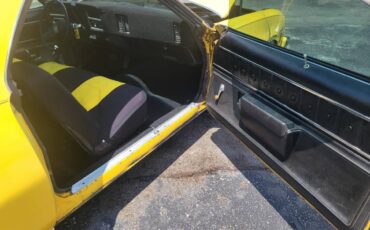 Chevy-el-camino-1973-yellow-17