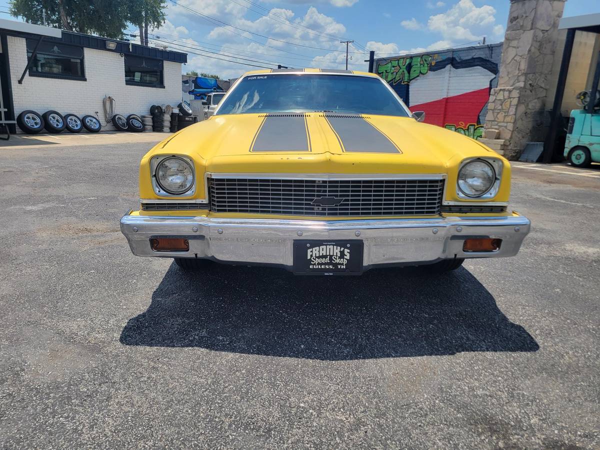 Chevy-el-camino-1973-yellow-4