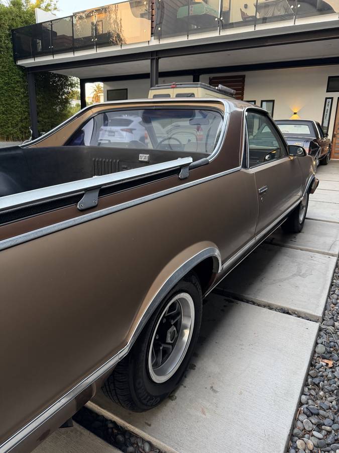 Chevy-el-camino-1987-brown-13