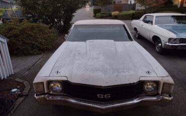 Chevy-elcamino-1972-white-13
