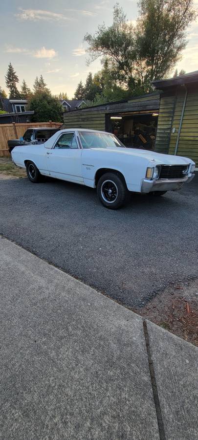 Chevy-elcamino-1972-white-4