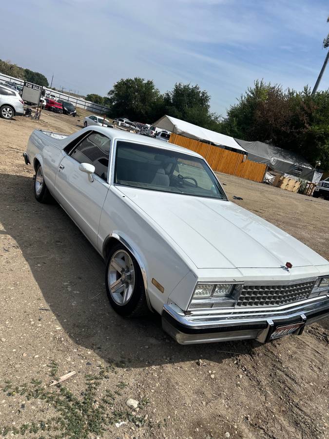 Chevy-elcamino-1984-white-3