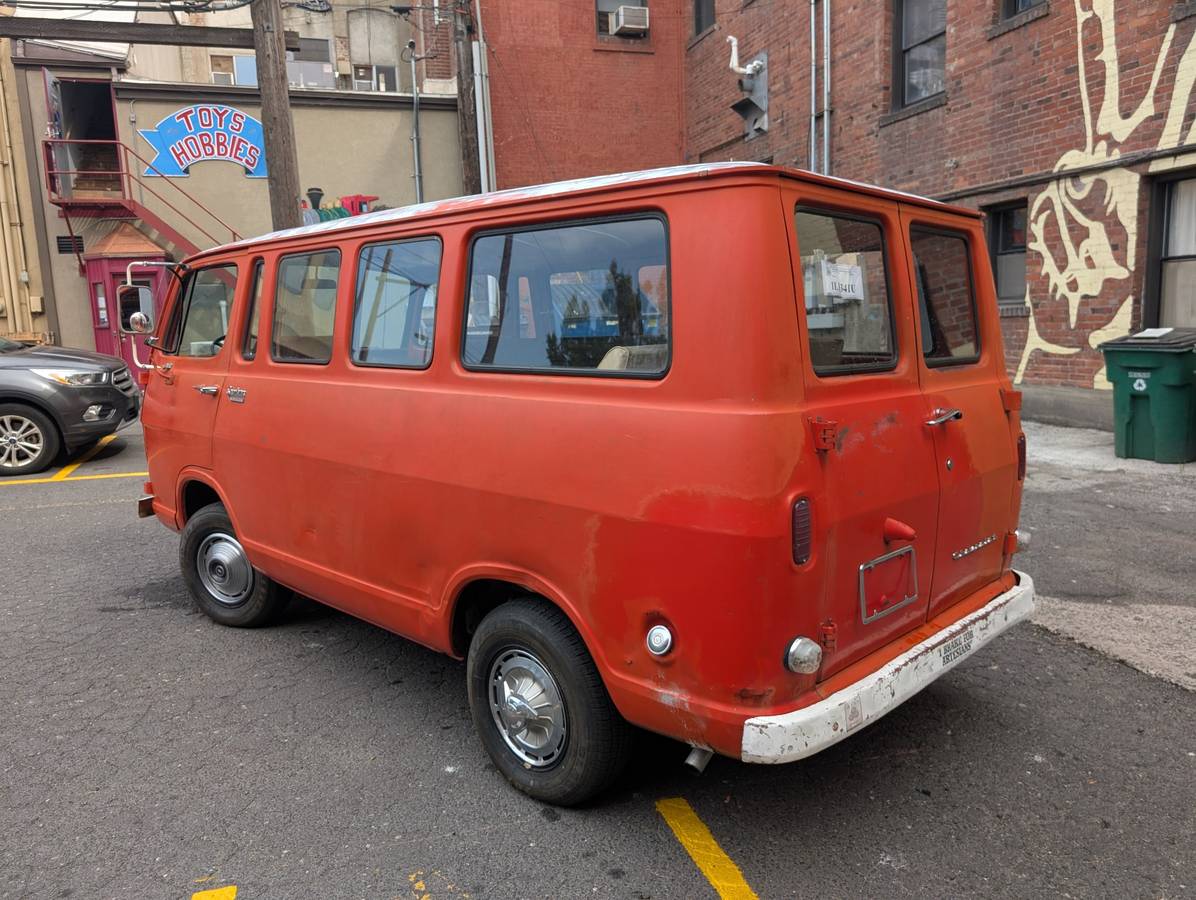 Chevy-g-10-1966-red-4