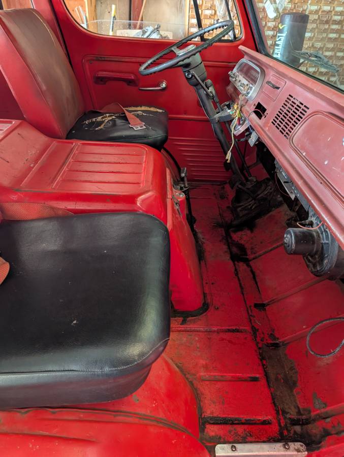 Chevy-g-10-1966-red-5