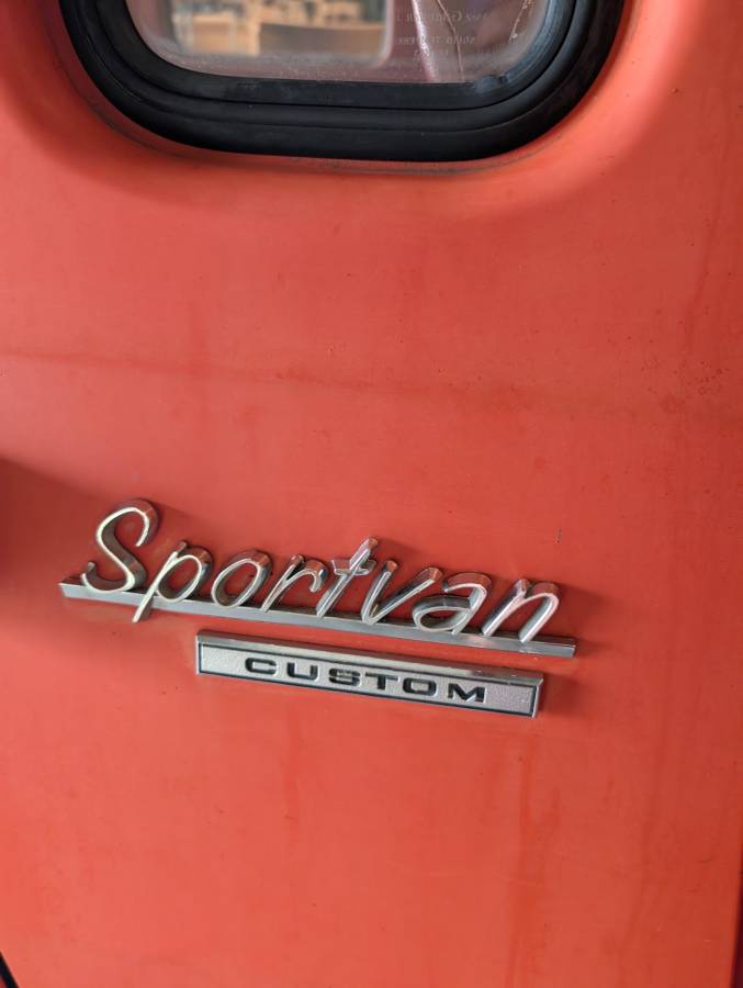 Chevy-g-10-1966-red-7