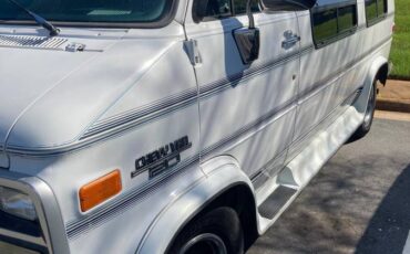 Chevy-g20-1995-white-2
