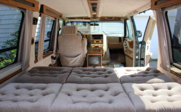Chevy-g20-conversion-van-34ton-1995-green-91