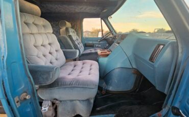 Chevy-g20-van-1978-blue-12