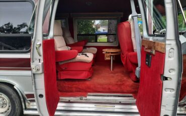 Chevy-g20-van-1985-4