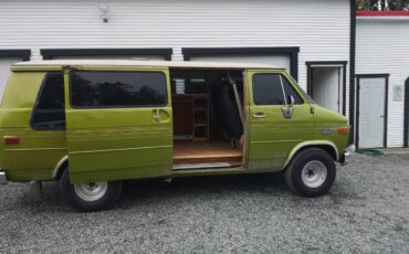 Chevy-g20-van-1986-11