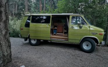 Chevy-g20-van-1986-12