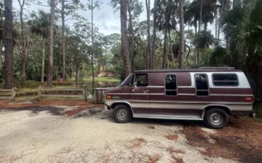 Chevy-g20-van-1988-brown
