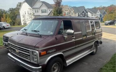 Chevy-g20-van-1988-brown-5