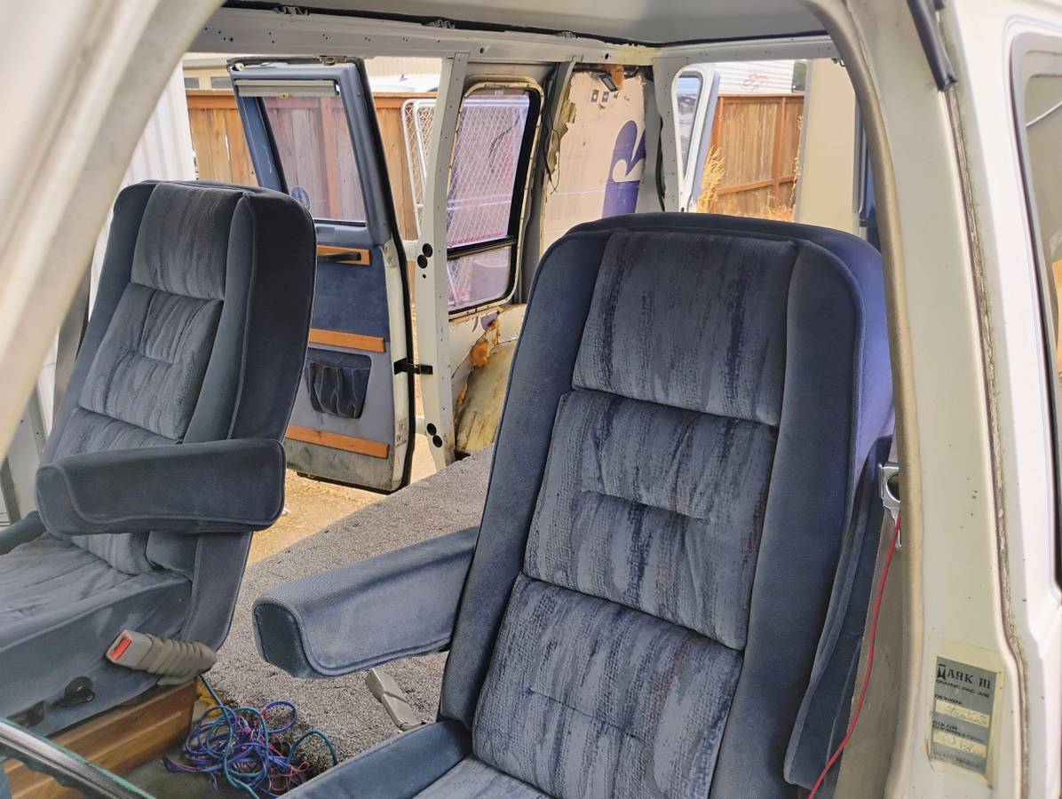 Chevy-g20-van-1992-8