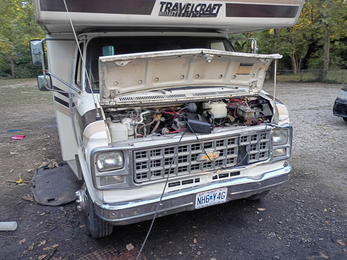 Chevy-g30-1983-1