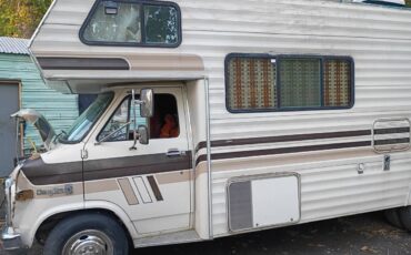 Chevy-g30-1983-15