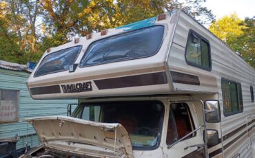 Chevy-g30-1983-16