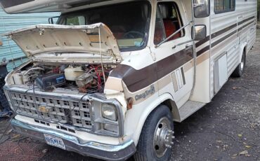 Chevy-g30-1983-17