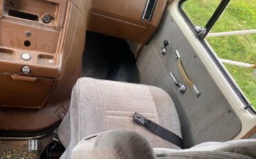 Chevy-g30-1988-13