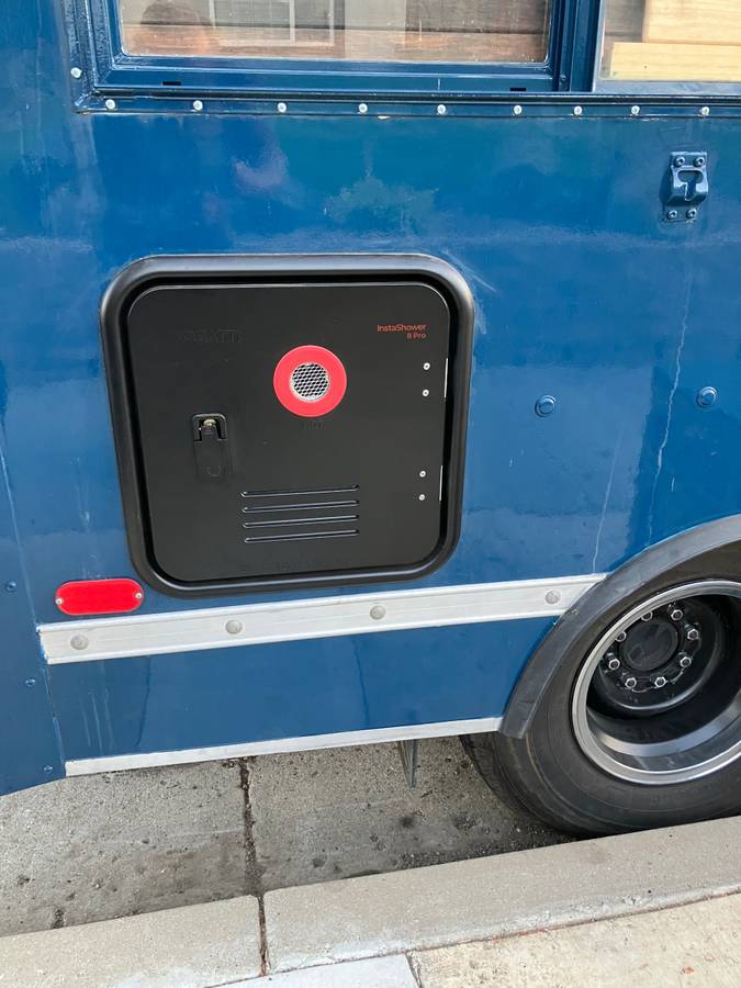 Chevy-g30-diesel-1991-blue-11