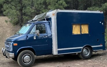 Chevy-g30-diesel-1991-blue-19