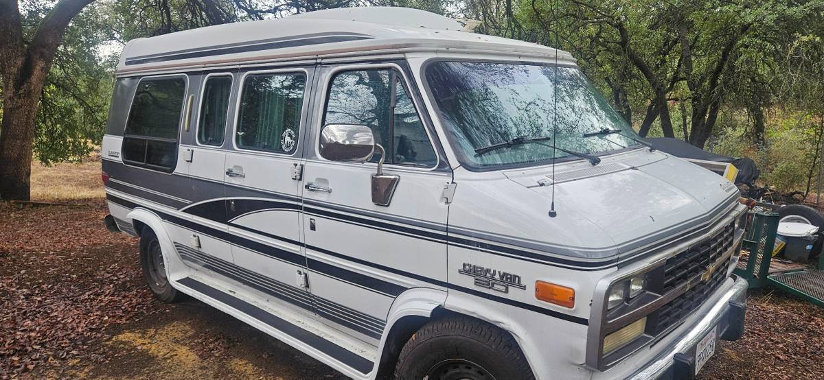 Chevy-gladiator-g-20-1994-custom-2