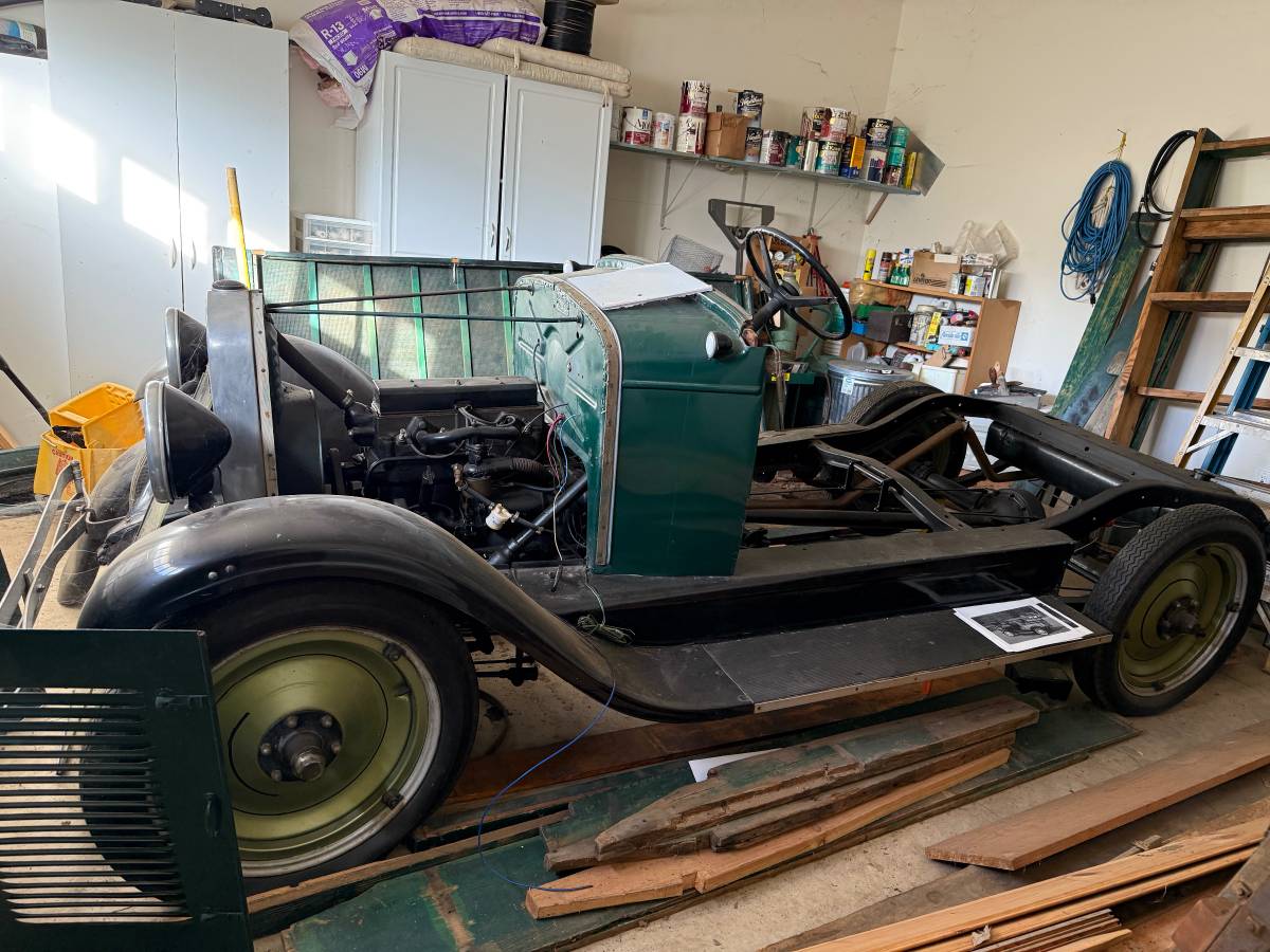 Chevy-huckster-truck-1928-2