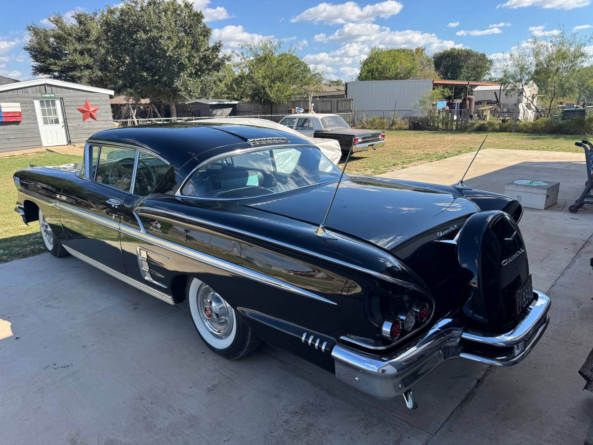 Chevy-impala-1958-black-1