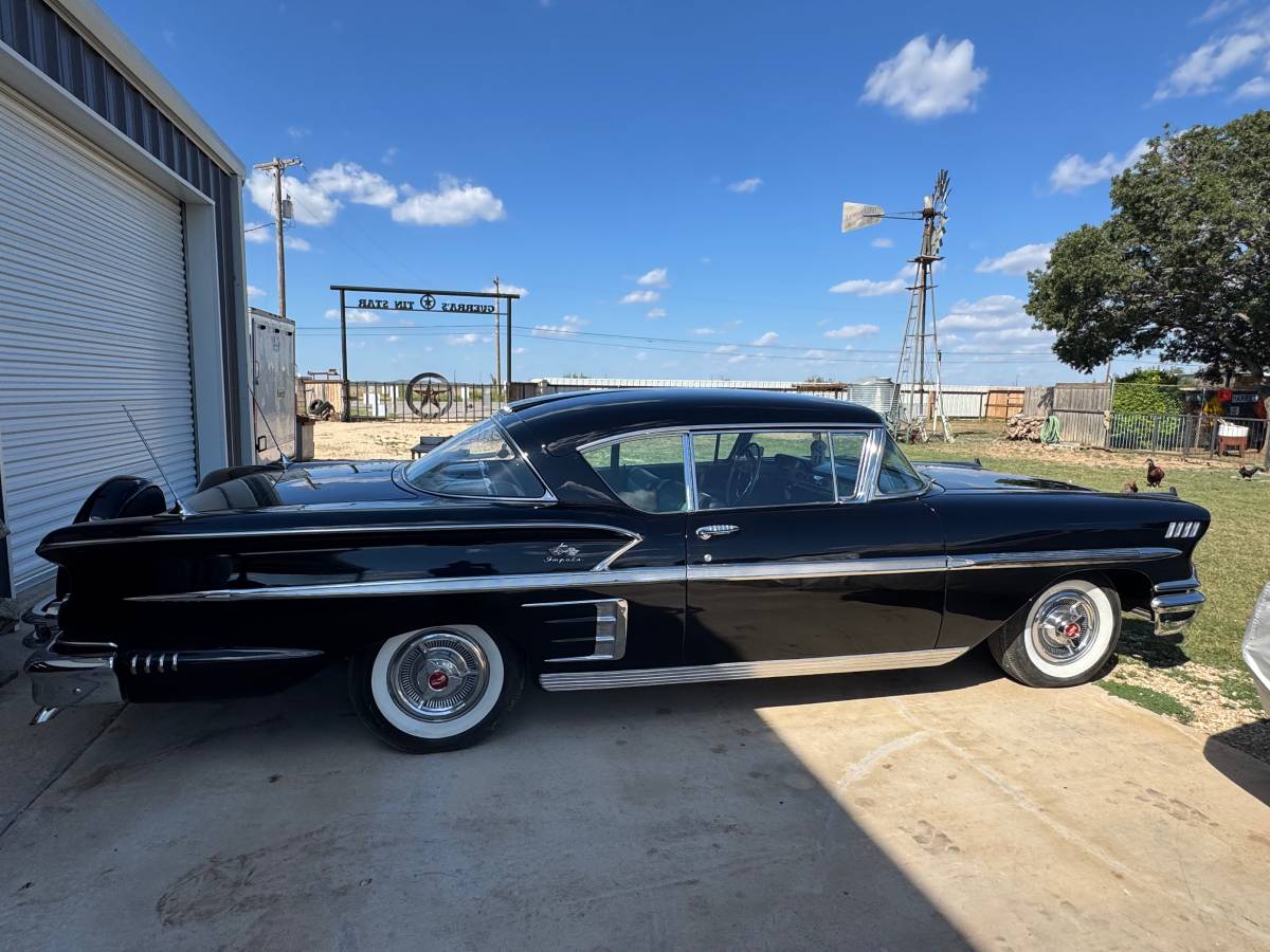 Chevy-impala-1958-black-2