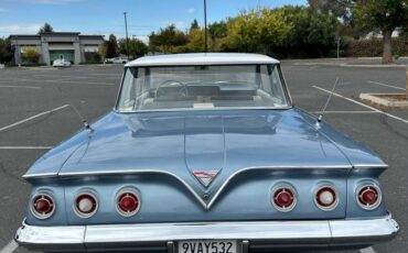 Chevy-impala-1961-blue-19