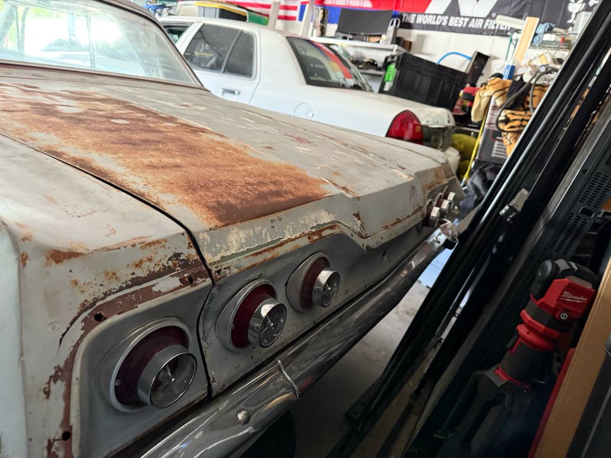 Chevy-impala-1963-custom-5