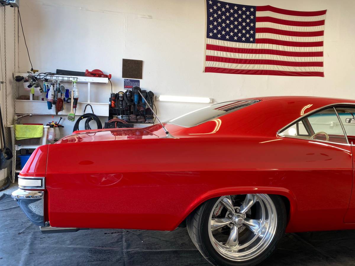 Chevy-impala-1965-red-10