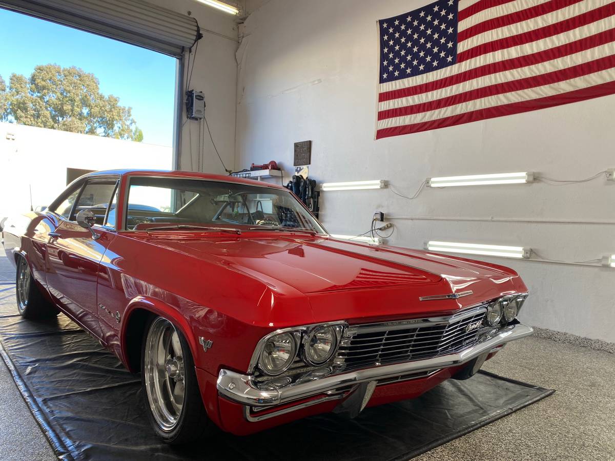 Chevy-impala-1965-red-9