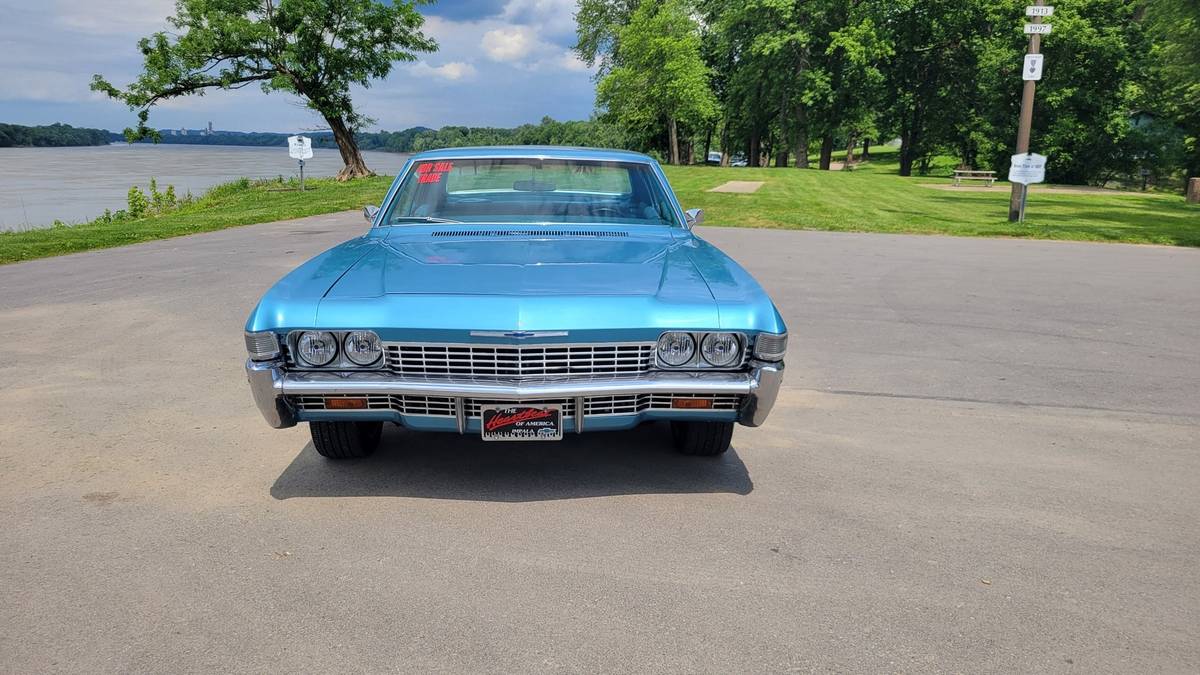 Chevy-impala-1968-blue-15