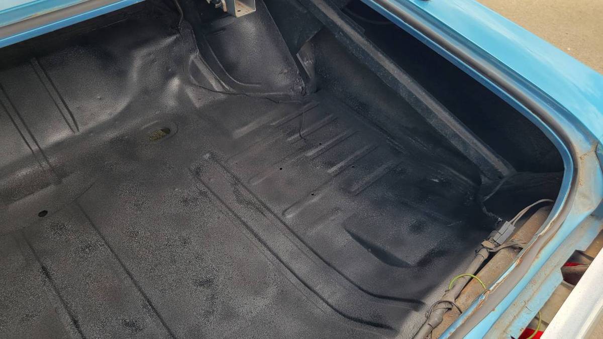 Chevy-impala-1968-blue-27