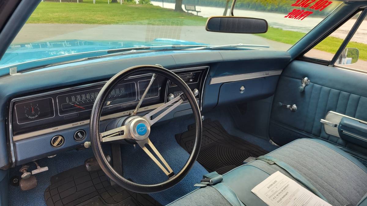 Chevy-impala-1968-blue-39