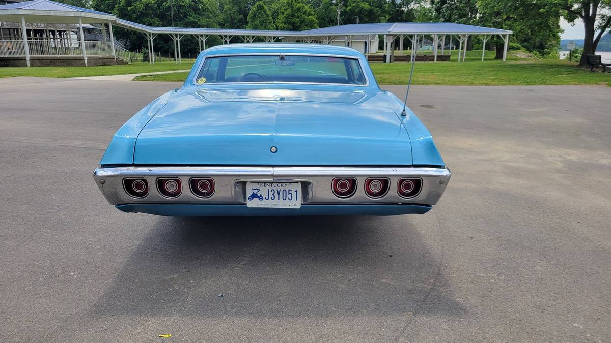 Chevy-impala-1968-blue-4