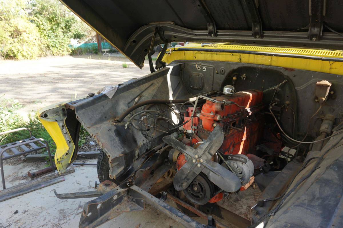 Chevy-k-20-4x4-pick-up-1963-yellow-2